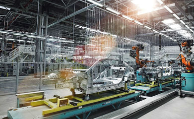 北京奔馳汽車工廠技術(shù)開發(fā) 創(chuàng)新驅(qū)動與未來前景